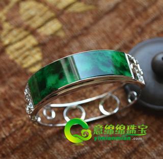 缅甸天然满绿翡翠A货18K白金天然钻石玉手镯