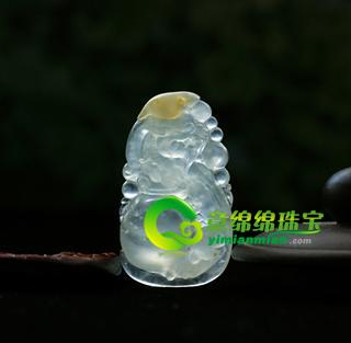 老坑玻璃种荧光翡翠玉貔貅挂件―鸿运当头