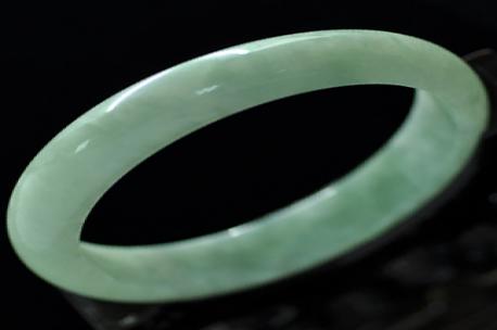气似幽兰缅甸老坑天然翡翠圆形手镯A货56mm
