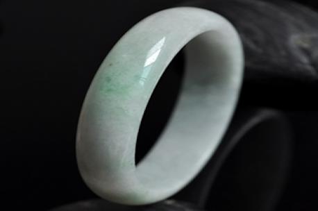 绮丽多姿缅甸天然翡翠A货玉手镯内径58MM
