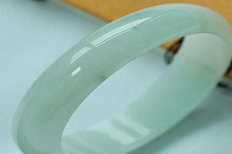 秀而不媚冰糯种缅甸翡翠圆手镯58mm