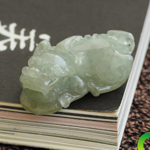 缅甸天然老坑A货冰种翡翠招财貔貅