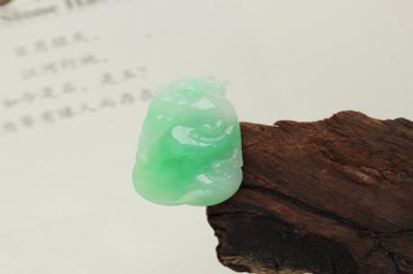 天然缅甸老坑A货苹果绿翡翠如意挂件