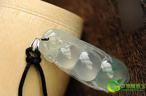 翡翠四季豆 福豆饱满保平安_翡翠选购_翡翠,翡